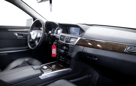 Mercedes-Benz E-Класс, 2012 год, 2 300 000 рублей, 17 фотография