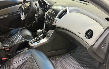 Chevrolet Cruze II, 2013 год, 627 000 рублей, 8 фотография