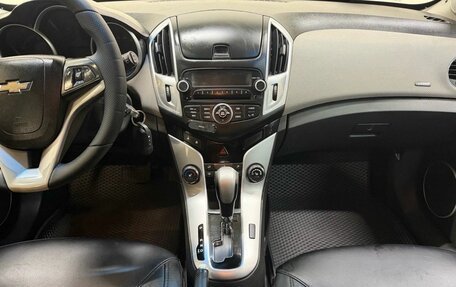 Chevrolet Cruze II, 2013 год, 627 000 рублей, 7 фотография