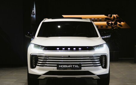 CheryExeed TXL, 2024 год, 3 980 000 рублей, 2 фотография