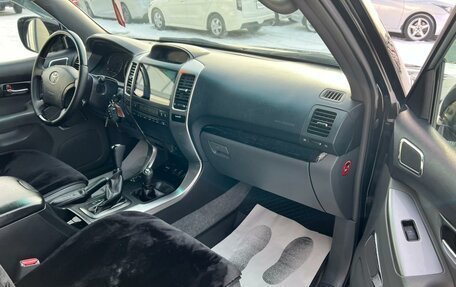 Toyota Land Cruiser Prado 120 рестайлинг, 2008 год, 2 949 900 рублей, 12 фотография