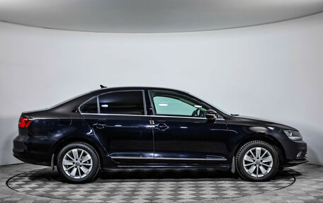 Volkswagen Jetta VI, 2017 год, 1 275 000 рублей, 4 фотография