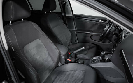 Volkswagen Jetta VI, 2017 год, 1 275 000 рублей, 25 фотография