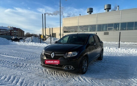 Renault Logan II, 2016 год, 800 000 рублей, 1 фотография