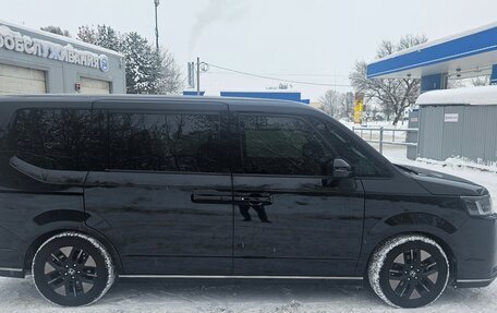 Honda Stepwgn, 2024 год, 3 750 000 рублей, 1 фотография