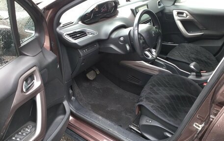 Peugeot 2008 II, 2014 год, 643 000 рублей, 9 фотография