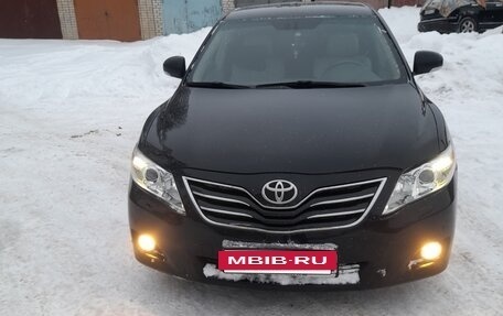 Toyota Camry, 2010 год, 1 300 000 рублей, 9 фотография