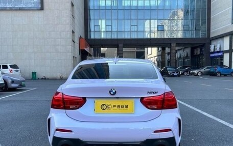 BMW 1 серия, 2022 год, 1 550 000 рублей, 5 фотография