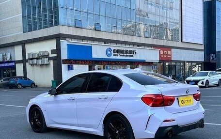 BMW 1 серия, 2022 год, 1 550 000 рублей, 6 фотография