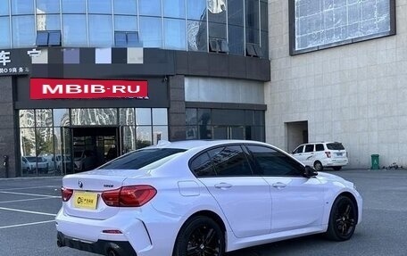 BMW 1 серия, 2022 год, 1 550 000 рублей, 4 фотография