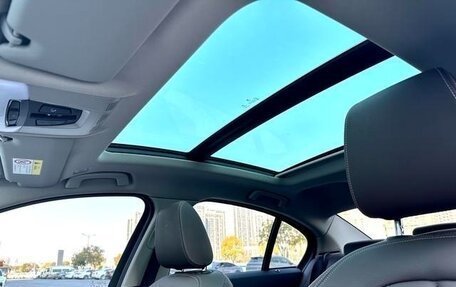 BMW 1 серия, 2022 год, 1 550 000 рублей, 17 фотография