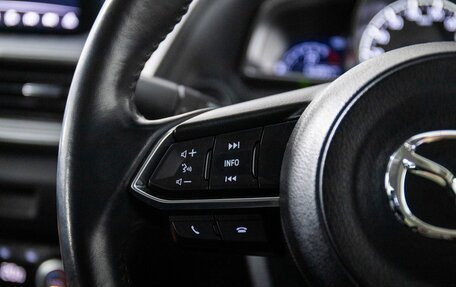 Mazda Axela, 2019 год, 1 600 000 рублей, 10 фотография