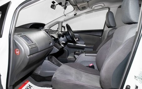 Toyota Prius Alpha I (ZVW40/41), 2013 год, 1 300 000 рублей, 6 фотография