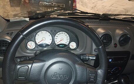 Jeep Liberty (North America) I, 2002 год, 550 000 рублей, 5 фотография