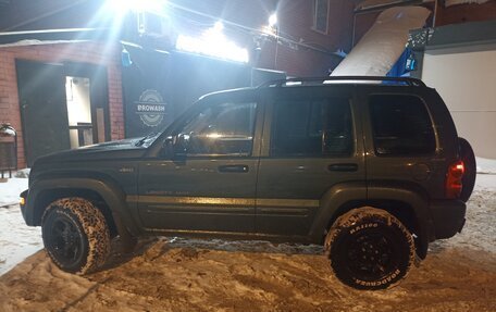 Jeep Liberty (North America) I, 2002 год, 550 000 рублей, 2 фотография