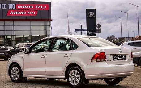 Volkswagen Polo VI (EU Market), 2013 год, 795 000 рублей, 2 фотография