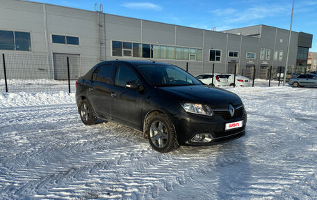 Renault Logan II, 2016 год, 800 000 рублей, 3 фотография