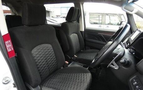 Mitsubishi Delica D:5 I, 2023 год, 3 000 000 рублей, 20 фотография