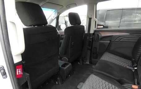 Mitsubishi Delica D:5 I, 2023 год, 3 000 000 рублей, 25 фотография