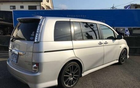 Toyota ISis I, 2016 год, 1 105 000 рублей, 4 фотография