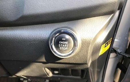 Toyota ISis I, 2016 год, 1 105 000 рублей, 13 фотография