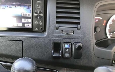 Toyota ISis I, 2016 год, 1 105 000 рублей, 14 фотография