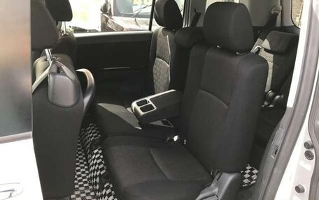 Toyota ISis I, 2016 год, 1 105 000 рублей, 19 фотография