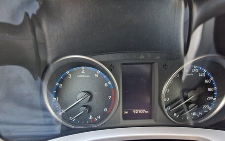 Toyota RAV4, 2018 год, 2 400 000 рублей, 6 фотография