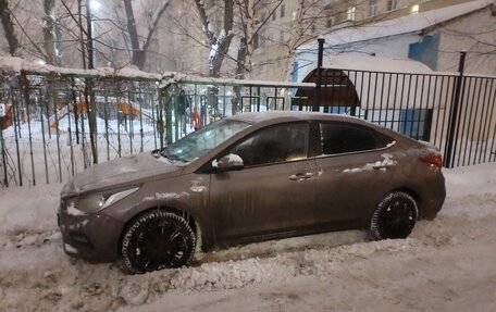 Hyundai Solaris II рестайлинг, 2019 год, 995 000 рублей, 2 фотография