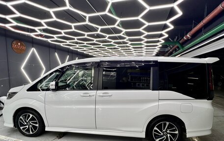 Honda Stepwgn IV, 2019 год, 2 670 000 рублей, 10 фотография