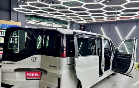 Honda Stepwgn IV, 2019 год, 2 670 000 рублей, 21 фотография