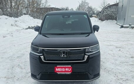 Honda Stepwgn, 2024 год, 3 750 000 рублей, 3 фотография