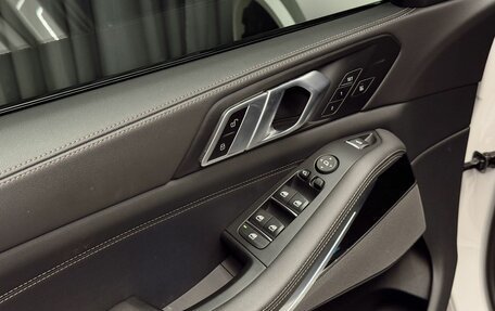 BMW X5, 2023 год, 14 000 000 рублей, 20 фотография