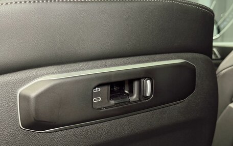 BMW X5, 2023 год, 14 000 000 рублей, 31 фотография