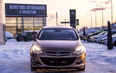 Opel Astra J, 2013 год, 855 000 рублей, 2 фотография