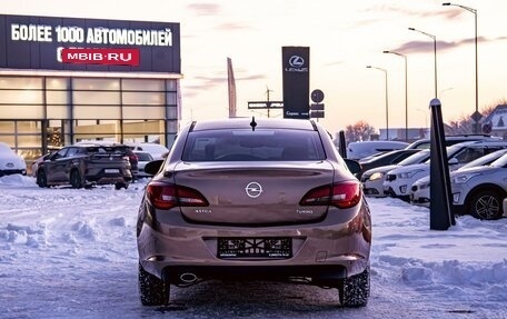 Opel Astra J, 2013 год, 855 000 рублей, 5 фотография