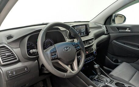 Hyundai Tucson III, 2019 год, 2 350 000 рублей, 9 фотография