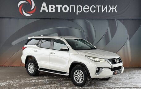 Toyota Fortuner II, 2018 год, 3 530 000 рублей, 3 фотография