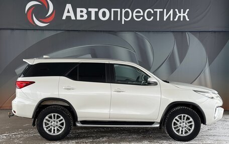 Toyota Fortuner II, 2018 год, 3 530 000 рублей, 4 фотография