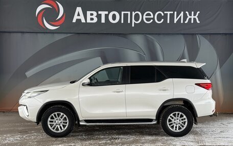 Toyota Fortuner II, 2018 год, 3 530 000 рублей, 8 фотография