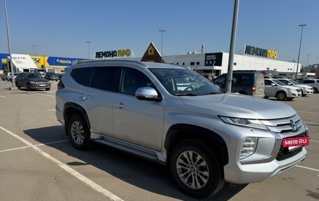 Mitsubishi Pajero Sport III рестайлинг, 2022 год, 3 990 000 рублей, 3 фотография