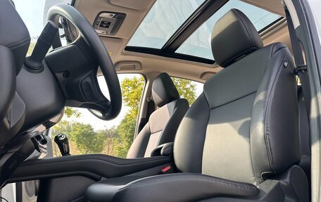 Honda Vezel, 2021 год, 1 340 000 рублей, 8 фотография