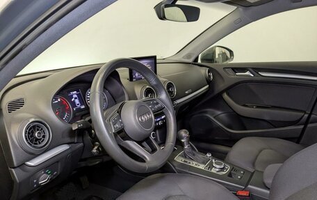 Audi A3, 2020 год, 2 900 000 рублей, 15 фотография