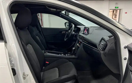 Mazda CX-4, 2022 год, 2 400 000 рублей, 17 фотография