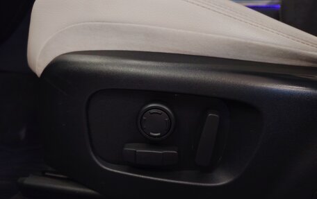 Land Rover Range Rover Velar I, 2019 год, 4 250 000 рублей, 12 фотография