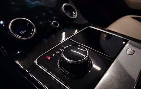 Land Rover Range Rover Velar I, 2019 год, 4 250 000 рублей, 13 фотография