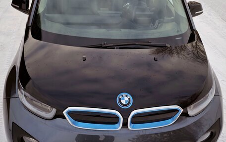 BMW i3 I01 рестайлинг, 2017 год, 2 500 000 рублей, 1 фотография