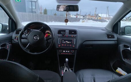 Volkswagen Polo VI (EU Market), 2018 год, 550 000 рублей, 5 фотография