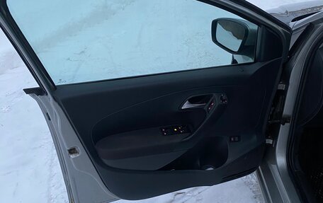 Volkswagen Polo VI (EU Market), 2018 год, 550 000 рублей, 7 фотография