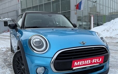 MINI Hatch, 2018 год, 1 750 000 рублей, 3 фотография